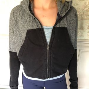 Lululemon cropped hoodie